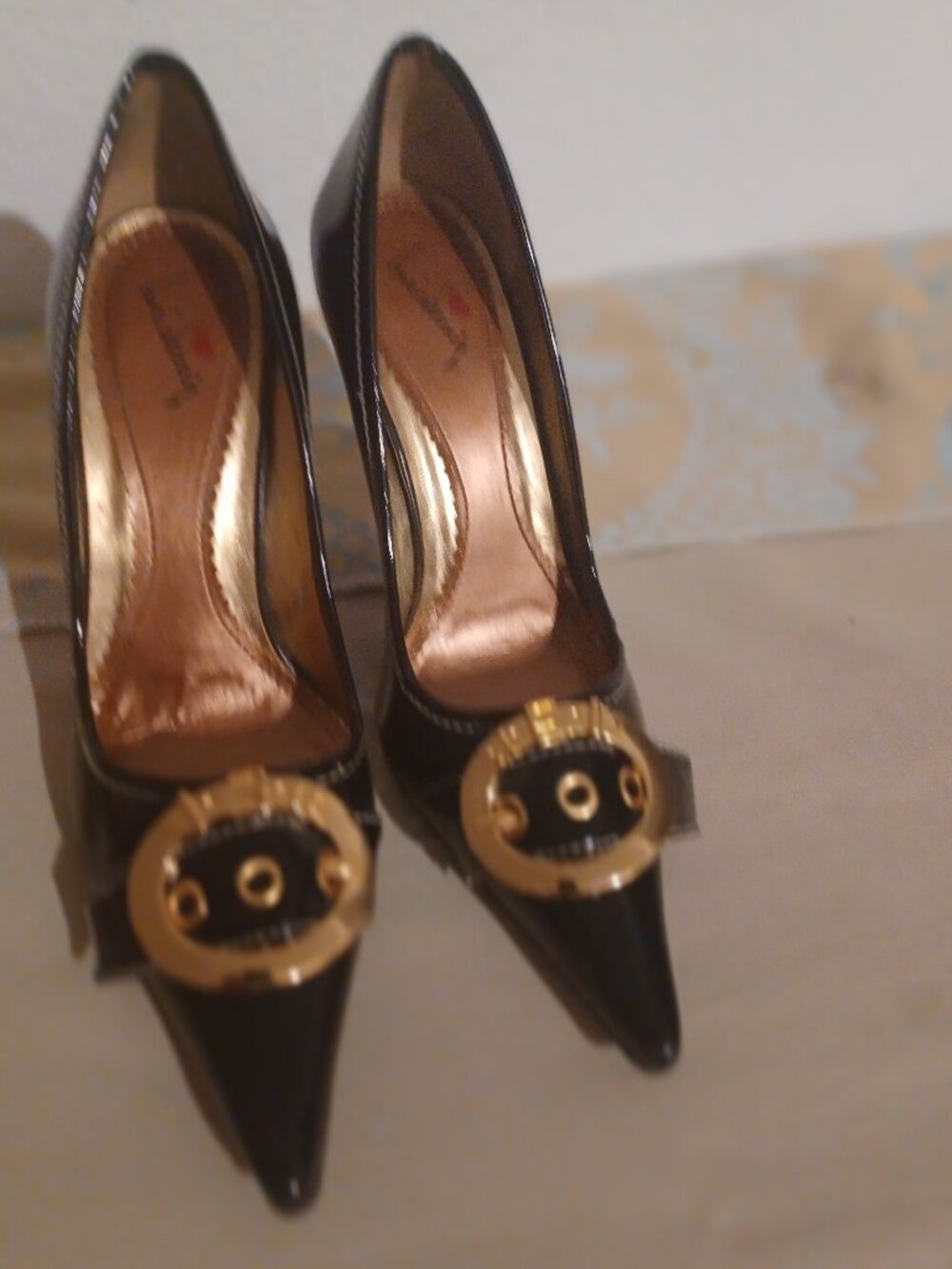 **BLOW OUT SALE****Irregular Choices Black Patent Leather Pump